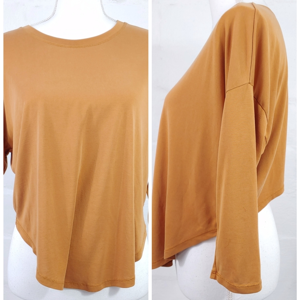 LUSH PULLOVER TOP